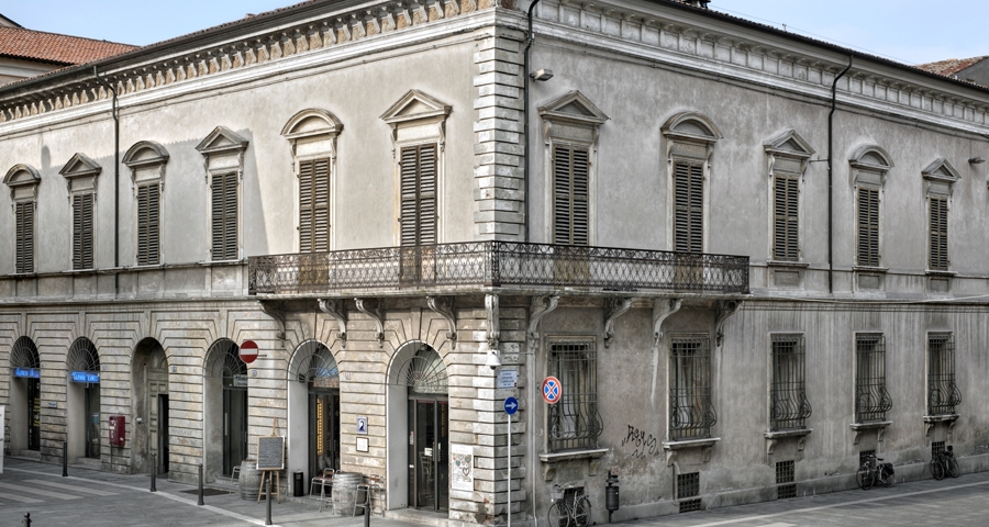00-palazzo-Laderchi_200_200.png  00-palazzo-Laderchi_200_200.png